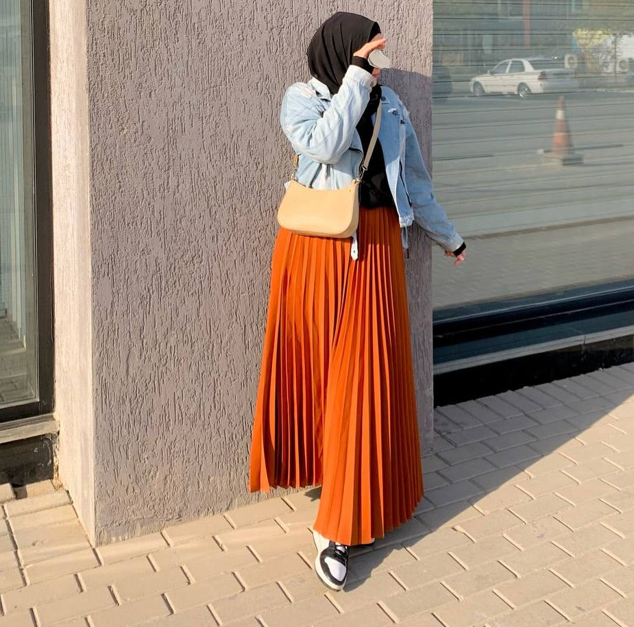 PLEATED SKIRT