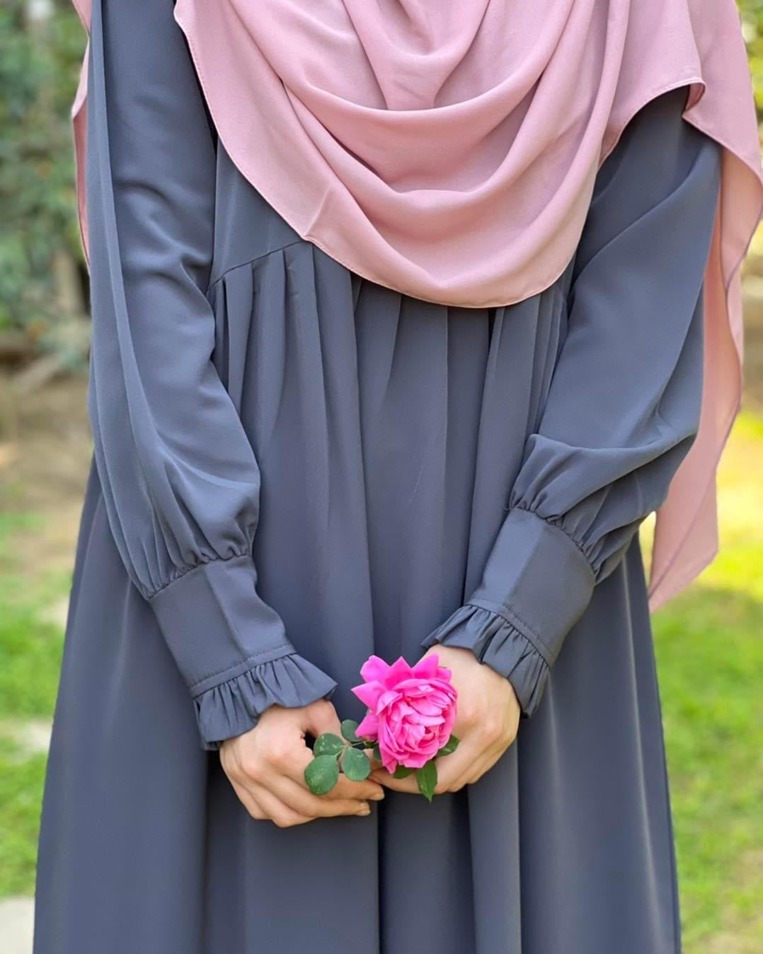 REDAA' ALSADAQA DRESS