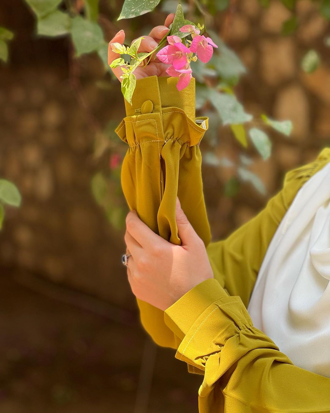 LAYLA ABAYA