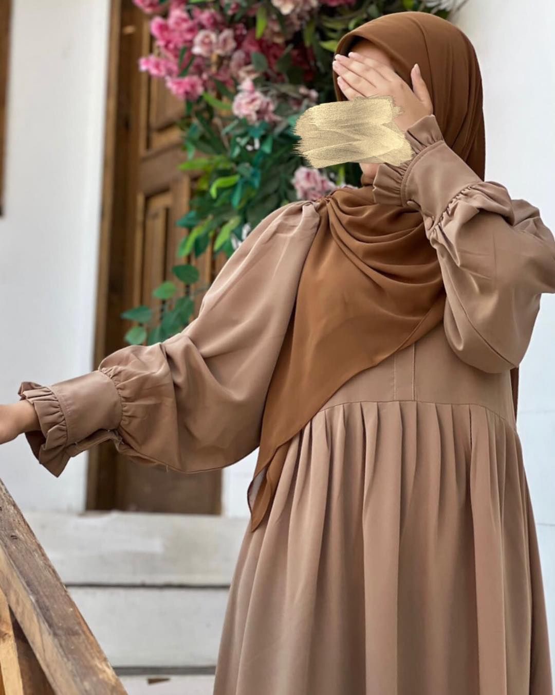 REDAA' ALSADAQA DRESS