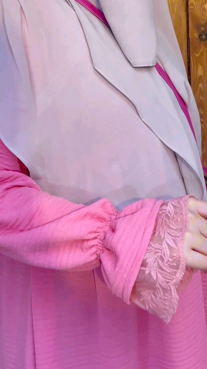 El amirat dress