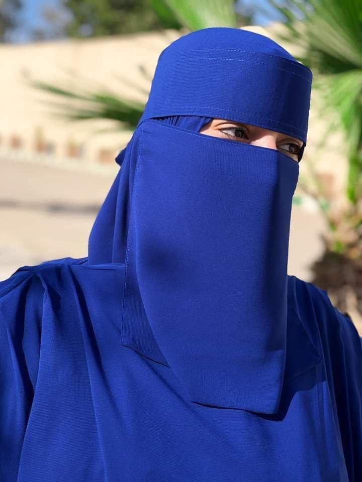Colored saudi niqab + rectangular Hijab