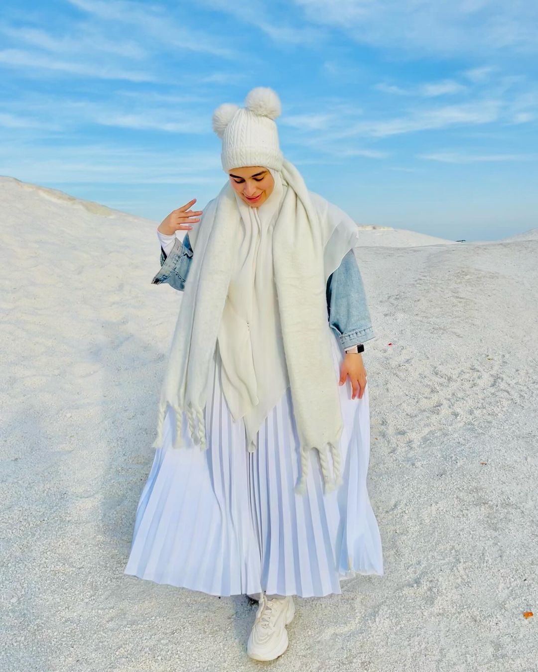 PLEATED SKIRT