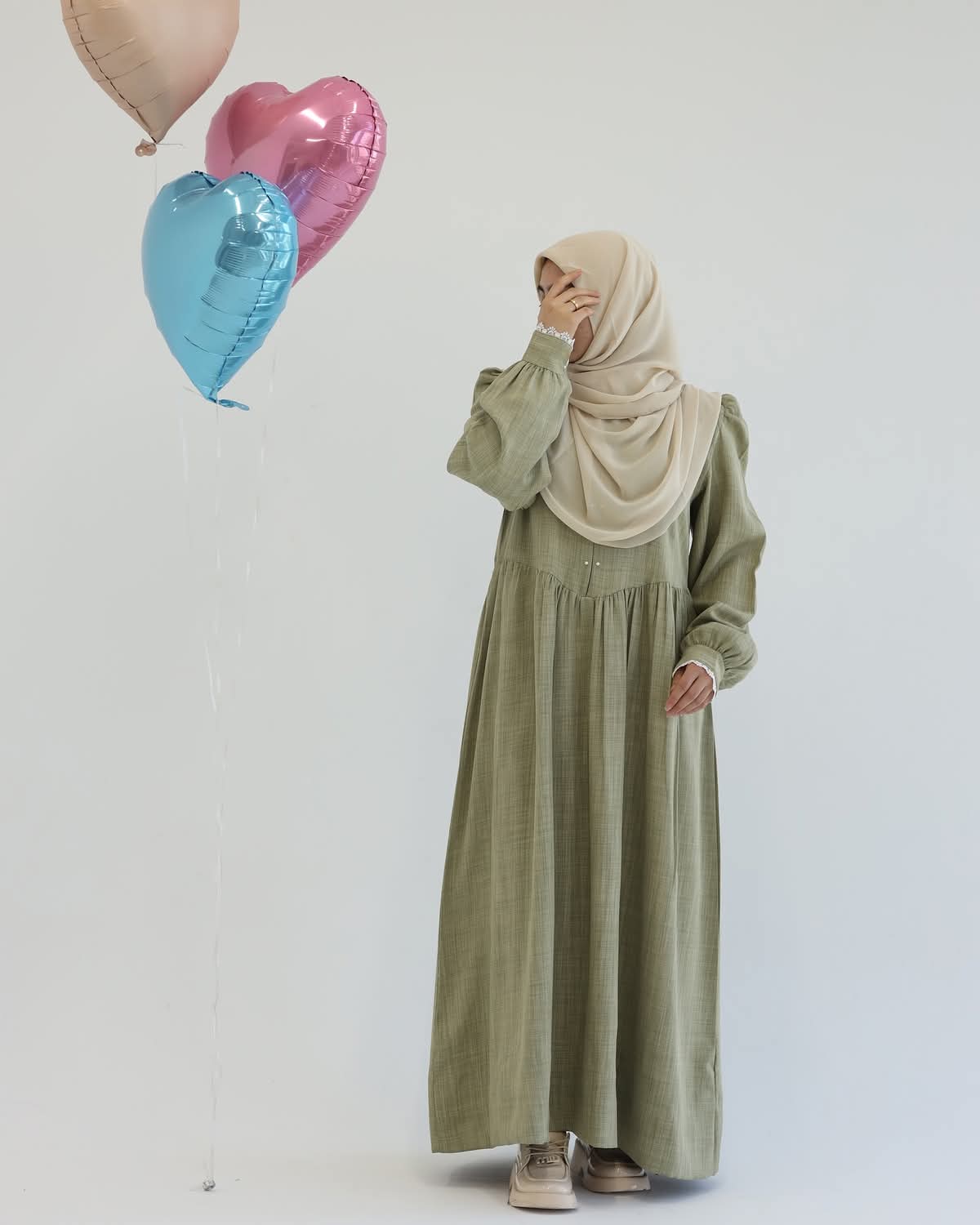QUEEN FLORA DRESS