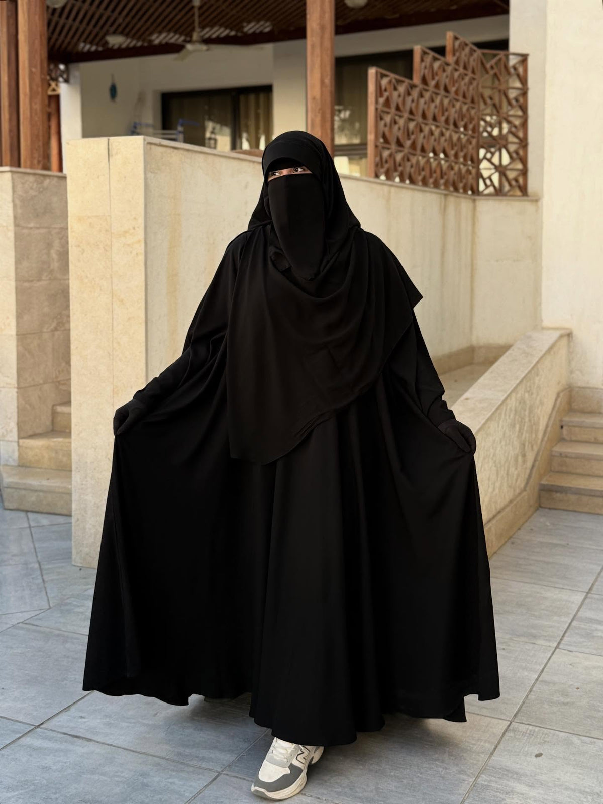 MALAYSIAN KHIMAR WITH BUILT-IN BONNET