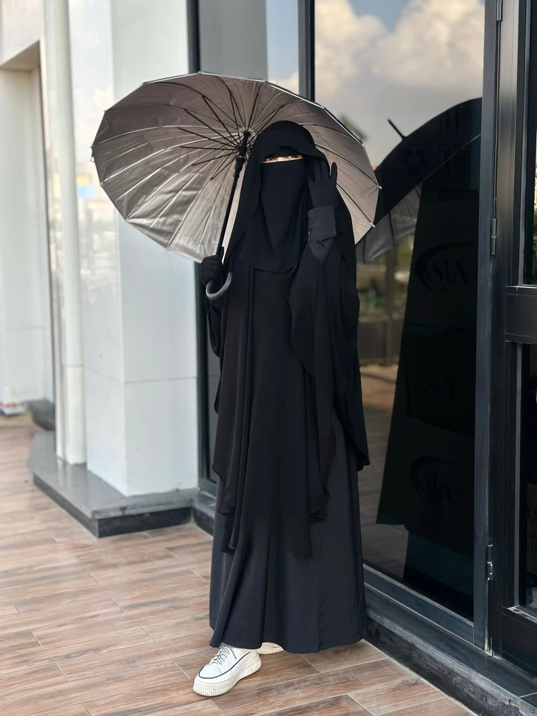 GHISHWA VEIL