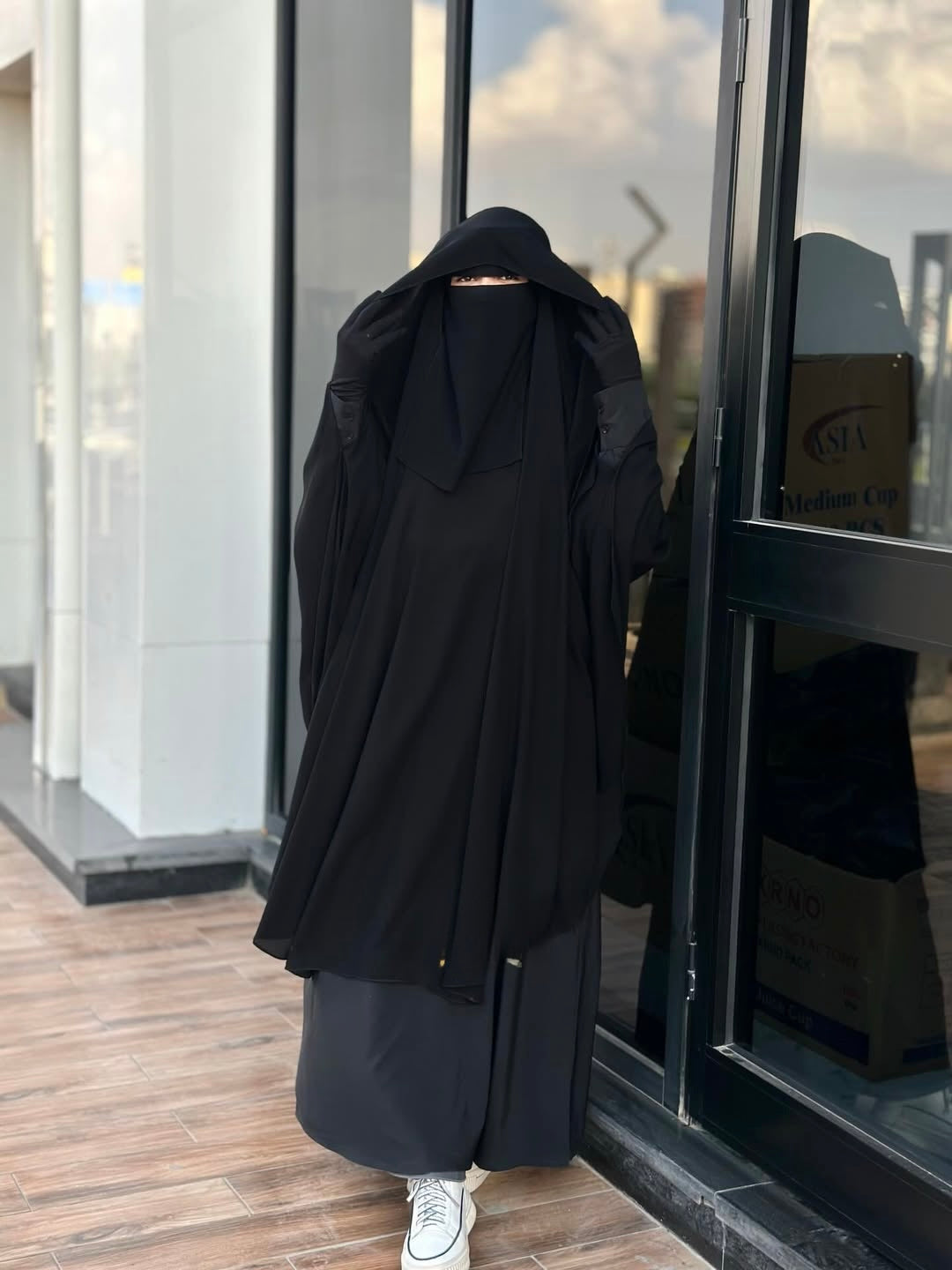 GHISHWA VEIL