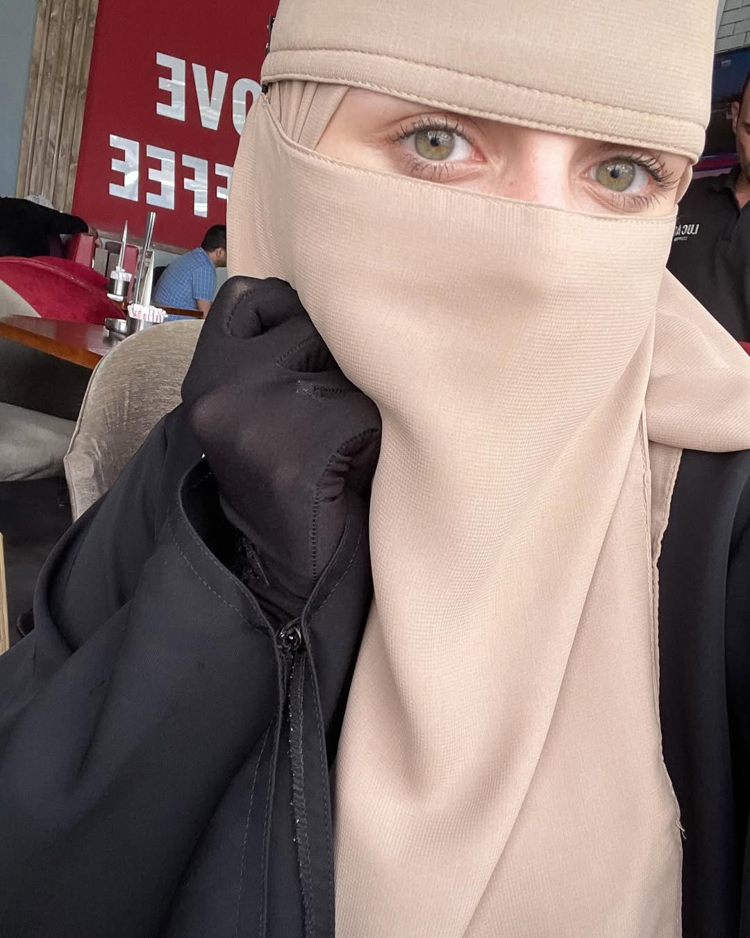SAUDI NIQAB WITH RECTANGLE HIJAB